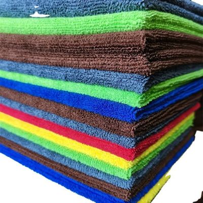 80% polyester 20% polyamide 40*40cm 300gm Microfiber handdoek voor auto- en keukenreiniging