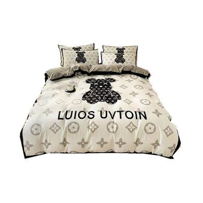Gepersonaliseerde kleur 4pcs 100% polyester witte beer beddengoed set voor hotel baby home