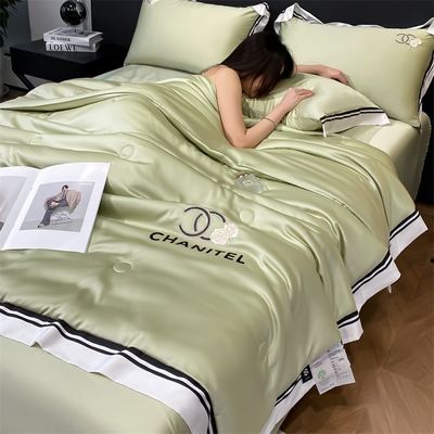 Huishoudelijk gebruik Gewassen zijde geborduurde deken set 4 stukken voor een comfortabele en gezonde slaap