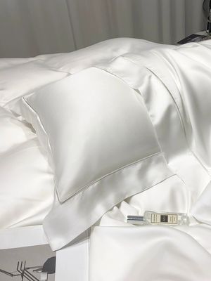 Graad A Betalingstermijn T/T Echt zacht 100% polyester cartoon beddekbed beddek geborsteld microfiber beddengoed set