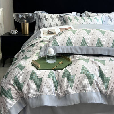 Luxe gewassen katoenen zijde borduurwerk 4 stuks beddengoed set voor king size comforter set
