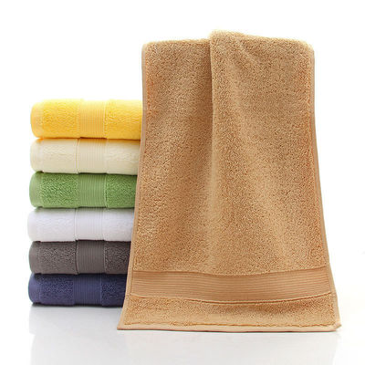 Custom Embroidery Logo 100% Cotton Wit Bad Hand Gezicht Handdoek Set voor Luxe 5 Star Hotels