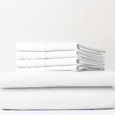Foto toont duurzaam bamboe bed voor een zijdeachtige en comfortabele slaap