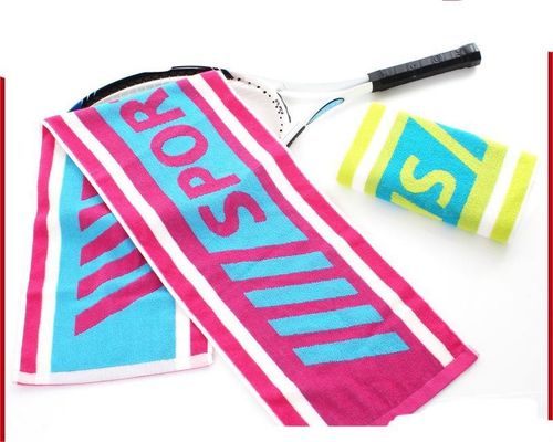 Snelle koeling ijs logo sport handdoeken voor buitenactiviteiten en trendy gedrukt ontwerp