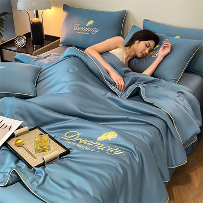 Silky Tencel Summer Quilt Set 4 ijzige zijde dunne dekens voor wasmachine 60 Stoffen Aantal