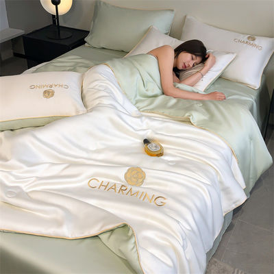 Silky Tencel Summer Quilt Set 4 ijzige zijde dunne dekens voor wasmachine 60 Stoffen Aantal