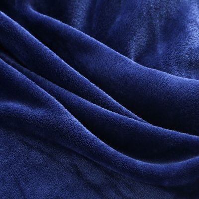 Eenvoudige stijl Coral Fleece Blanket Solid Flannel Pet Blanket Polyester Throw Blanket