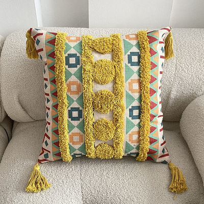 Gepersonaliseerde grootte Tufted Linnen Bedrukte kussenschijf voor sofa Decoratief in etnische stijl