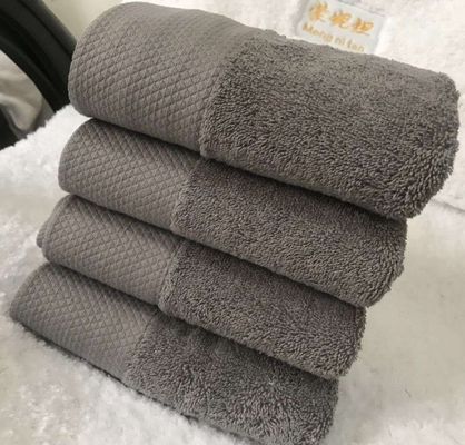 Zwakke absorberende koffie Verdikte huishoudelijke baby katoen grote handdoek 70*140cm rechthoekig Grijs Hotel baddoek