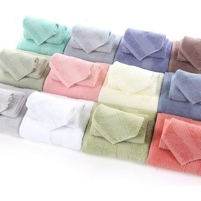 Absorberend huishoudelijk handdoek Puur katoen Drie stukken set met beige raster en solide kleur