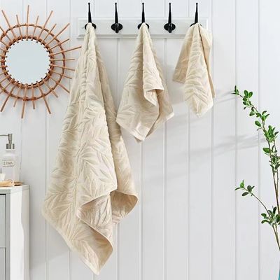 Voor alle gelegenheden gesneden fluweel Jacquard bladeren badhanddoek Set voor Grade cadeautjes op Aarde Dag