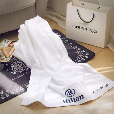 100% katoenen stoffen solide kleur Custom logo baddoek set voor luxe hotel badkamer