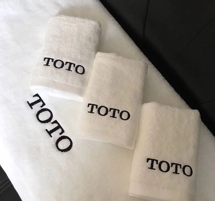 100% katoenen stoffen solide kleur Custom logo baddoek set voor luxe hotel badkamer