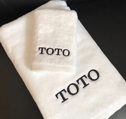 100% katoenen stoffen solide kleur Custom logo baddoek set voor luxe hotel badkamer