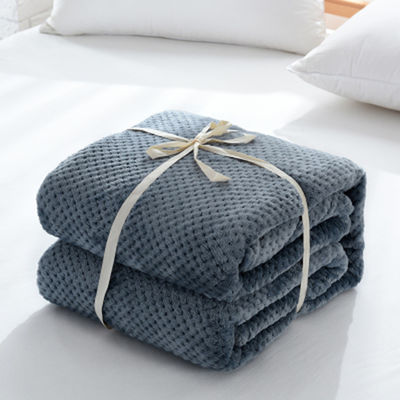 Op maat gemaakte maat Coral Fleece deken voor kantoor Nap 150*200cm Soft Touch Sofa dekens