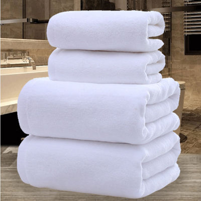 Gepersonaliseerde 100% puur katoenen handdoeken met hoge waterabsorptie perfect voor thuis en hotel