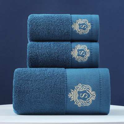 Gepersonaliseerd logo geborduurd puur katoenen handdoek sets zacht en absorberend perfect cadeau