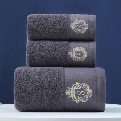 Gepersonaliseerd logo geborduurd puur katoenen handdoek sets zacht en absorberend perfect cadeau