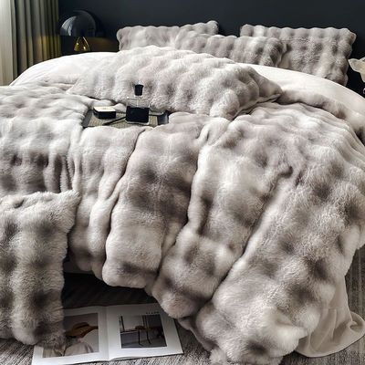 Luxe en warmte met duurzame melk fluweel mink konijn vacht beddengoed set