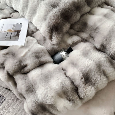 Luxe en warmte met duurzame melk fluweel mink konijn vacht beddengoed set