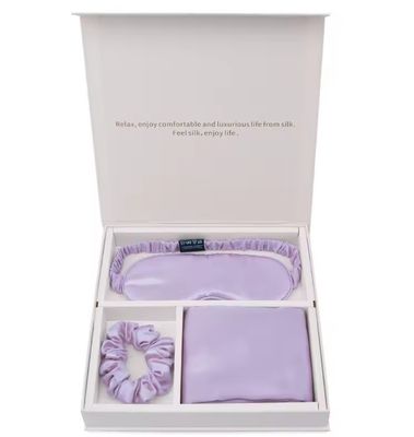 Silk Charmeuse Box kussenset en satine oogmasker voor het hele seizoen