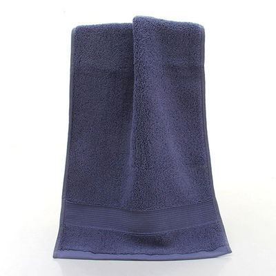 Zachte en pluche katoenen handdoeken voor een luxe badbeleving