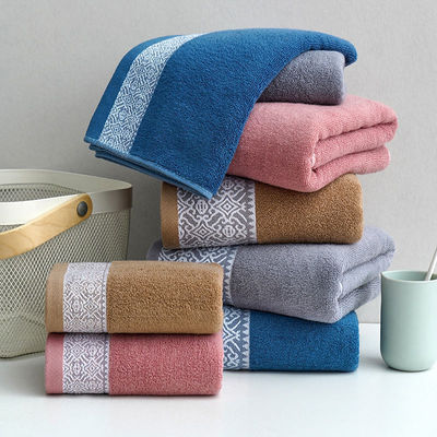 Badenhanddoek voor huishoudens Donkere kleur Snel drogen en water absorberen