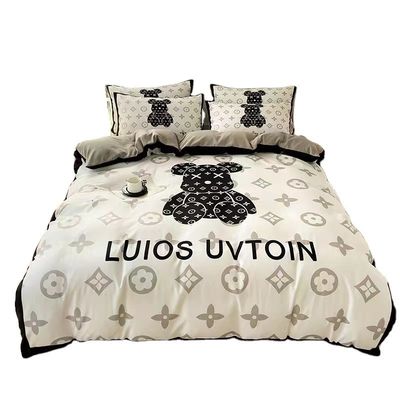 Witte beer 100% polyester vezel bedden set luxe gewelddadige beer ontwerper dekbed