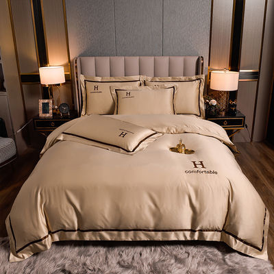 Gepersonaliseerd polyester zijde bedden set hoog luxe solide kleur dekbed cover sheet
