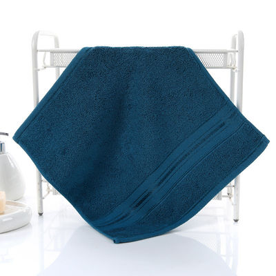 Verbeter je facial spa-ervaring met een 34*34cm solide kleur katoenen handdoek