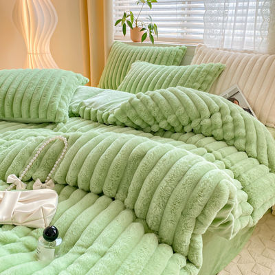 Verbeter je slaapkleding spel met Hot Furry Rabbit Faux Fur Fluffy Plush Duvet Cover Set