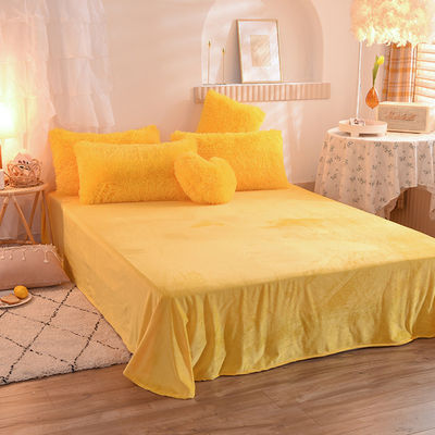 Ervaar ultieme comfort met aangepast logo Mink fluweel vierdelige dekbed