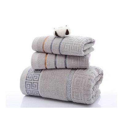 Hotel Essentiële katoenen badhanddoek met sterke waterabsorptie en aangepast logo