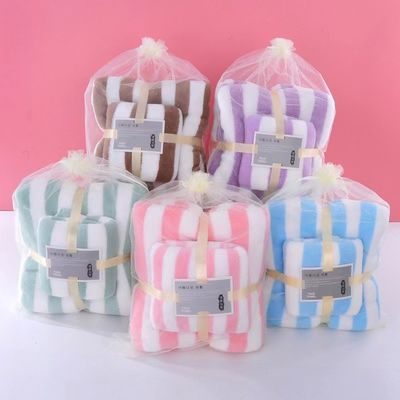 Polyester handdoek baddoek set breed gestreepte kleurrijke dikke absorberende koraalvoet handdoek