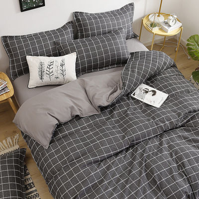 Voorraad 100% polyester stof luxe dekbed bedden set met 2pcs kussenset