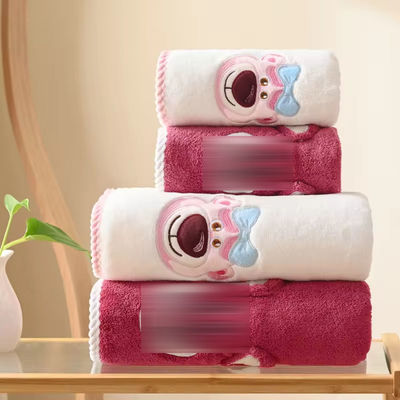 3D aardbeienbeer handdoek baddoek koraalvoet zacht absorberend baddoek voor kinderen