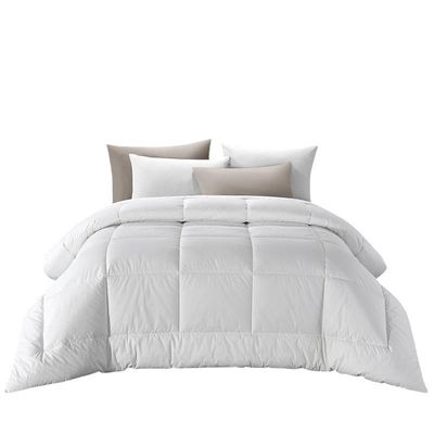 Grote dekbedkern voor hotelbedkleding voor het voorjaar en de herfst
