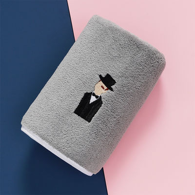 Microfiber Materiaal Optie Luxe Aanpassen Logo Borduurwerk Hotel Badhanddoek Geschenk Set
