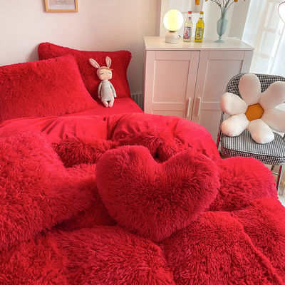 Gewone gekleurde moderne vaste kleur mink fluweel vierdelige set winter pluis warm beddengoed set
