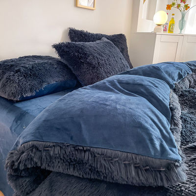 Gewone gekleurde moderne vaste kleur mink fluweel vierdelige set winter pluis warm beddengoed set
