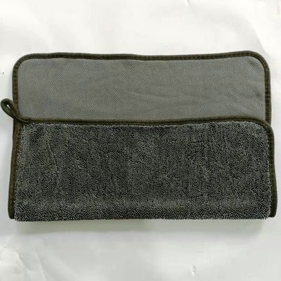 Gepersonaliseerde kleur Spun-plaats Technologie Microfiber Plush Twist Handdoeken voor autostoeltjes drogen