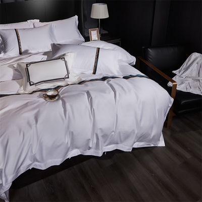 Home Custom 100% katoen satine breed strip 60s Jet wit borduurwerk Luxe dekbed cover set