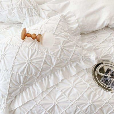Air-permeable 7 Pieces Fluffy Duvet Quilt Bedden Set met overeenkomstige gordijnen
