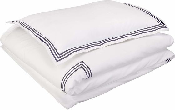 128x68 Stofdichtheid Borduurwerk Witte Comforter Sets dekbed voor hotelbedden