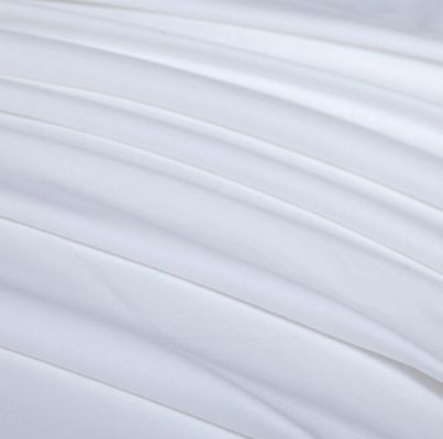 128x68 Stofdichtheid Borduurwerk Witte Comforter Sets dekbed voor hotelbedden
