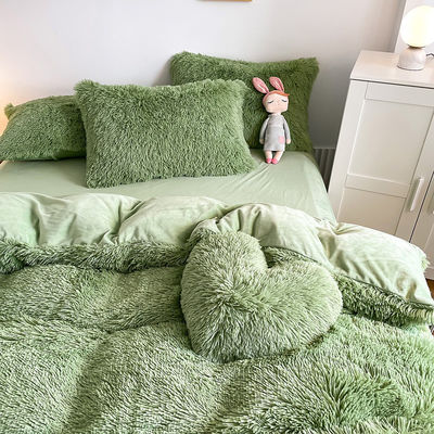 Double Queen King Solid Color Verdikte Warm Mink Velvet 4pcs Set voor de herfst-winter