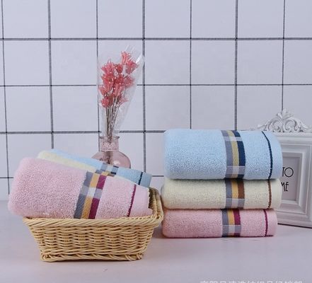 Aanpasbare absorberende katoenen handdoeken voor alle leeftijden