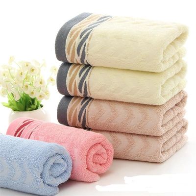 Home Hotel en Sport Cotton absorberende handdoeken met gepersonaliseerd logo ontwerp
