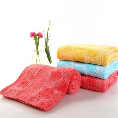 Bereik maximale absorptie met ons Jacquard Pattern Houtvezel Donkere Volwassen Grote Handdoek