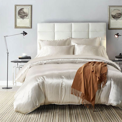 Persoonlijke zijde beddengoed set met 3 stuks king size beddekken en 133 * 72 stofdichtheid